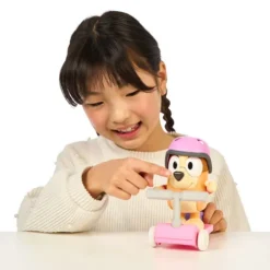 Bluey Chat Mates Bingo with Scooter Figure