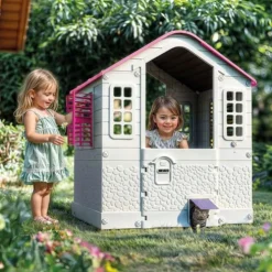 Dolu Small Pink Playhouse