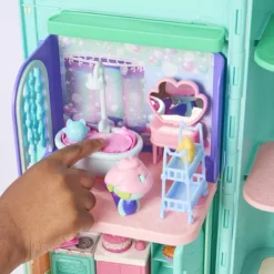 Gabby's Dollhouse Mercat Primp and Pamper Bathroom Playset