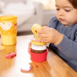 Melissa & Doug Play to Go Cake and Cookies Food Play Set