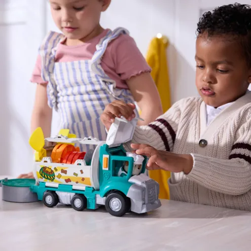 Paw Patrol Rubble & Crew Growlin' Grub Food Truck Playset