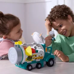 Paw Patrol Rubble & Crew Growlin' Grub Food Truck Playset