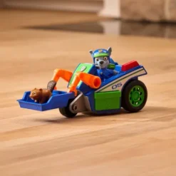 Paw Patrol Search and Rescue Rocky Rescue Recycler Playset