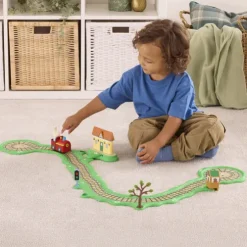 Peppa Pig Clickety Clack Train Track Playset Whizz Around
