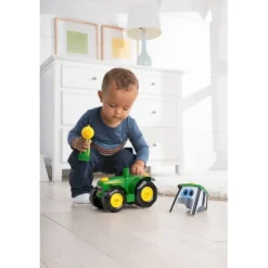 Tomy John Deere Build A Johnny Tractor